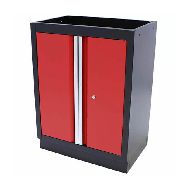 The garage cabinets are a great way to keep tools organized and easy to find