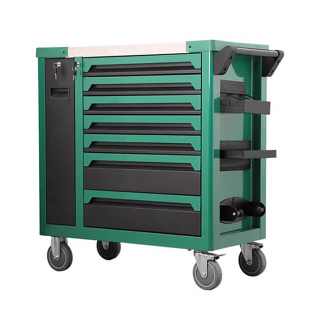 The workshop tool trolley is built to be durable and easy to clean, ensuring it stays in great condition for years to come